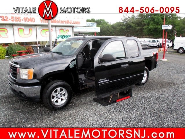 2010 GMC Sierra 1500 HANDICAPPED PICK UP TRUCK
