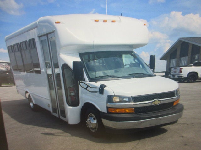 2022 Chevrolet 3500, PASSENGER BUS Van 159"