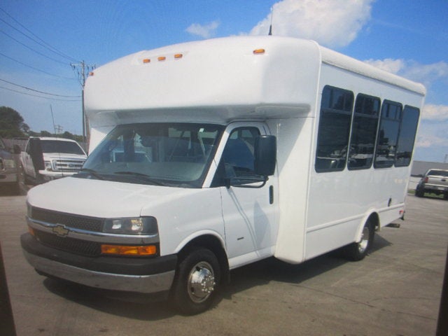 2022 Chevrolet 3500, PASSENGER BUS Van 159"