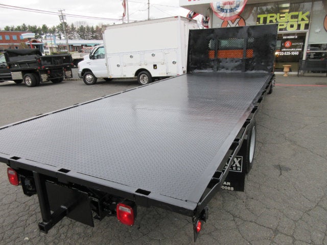 2023 Chevrolet Silverado MD 6500, 18 FOOT FLATBED TRUCK