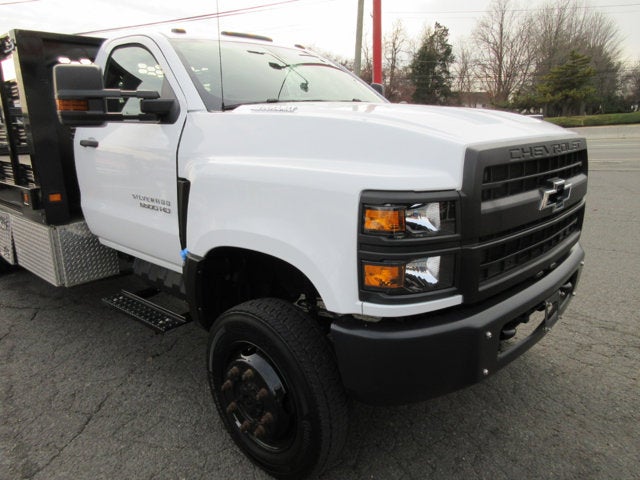 2021 Chevrolet Silverado MD 6500, STAKE BED, 16 FOOT, DIESEL