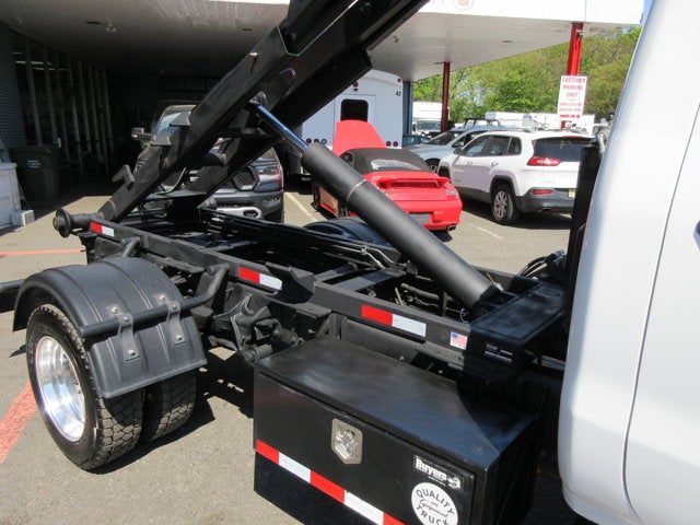 2022 Chevrolet Silverado MD HOOK LIFT, 4X4 Work Truck