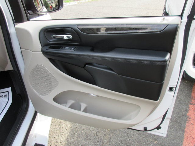 2019 Dodge Grand Caravan SE 35th Anniversary Edition