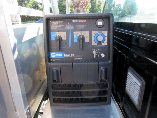 2007 Dodge Ram 3500 WELDING TRUCK, MANUAL TRANS, CUMMINS DIESEL