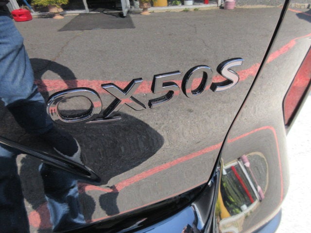 2023 INFINITI QX50 SPORT