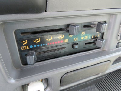 2003 Isuzu NPR 17 FOOT FLATBED, 16' STAKE BED