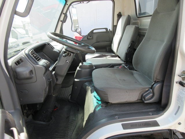 2003 Isuzu NPR 17 FOOT FLATBED, 16' STAKE BED