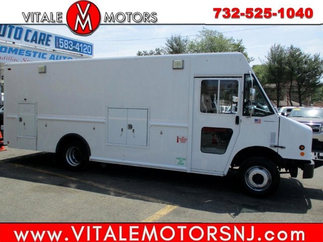 2009 Freightliner M Line Walk-in Van STEP VAN ** WORKSHOP ** GENERATOR ***