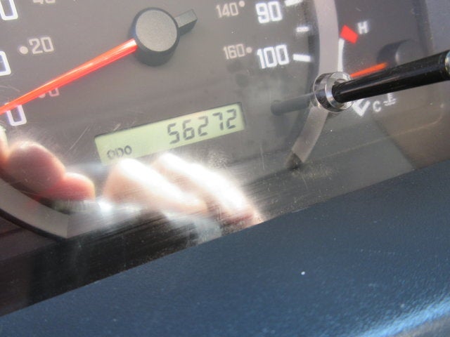 2014 Isuzu NPR 12' 8" CREW CAB BOX TRUCK