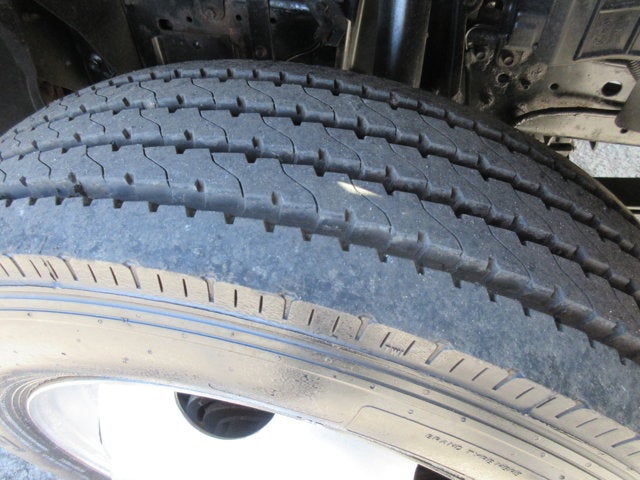 2014 Isuzu NPR 12' 8" CREW CAB BOX TRUCK