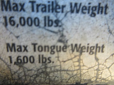 2014 Isuzu NPR 12' 8" CREW CAB BOX TRUCK