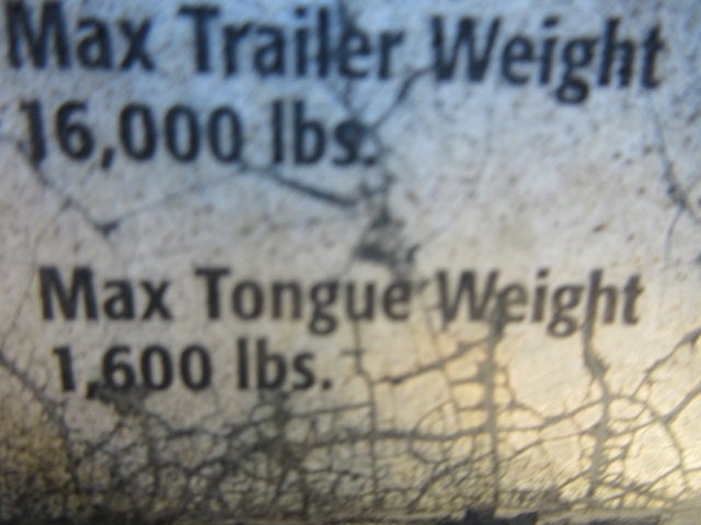 2014 Isuzu NPR 12' 8" CREW CAB BOX TRUCK