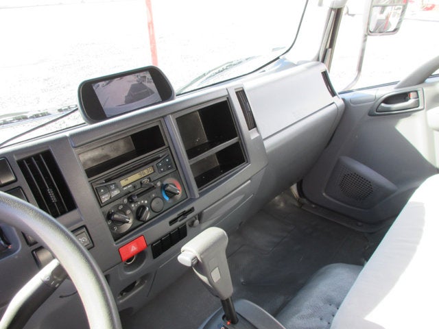 2017 Isuzu NPR HD 16' BOX TRUCK, SIDE DOOR