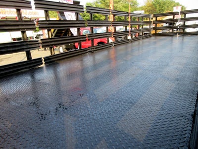 2016 Hino 338 26' STAKE BED, FLAT BED TRUCK