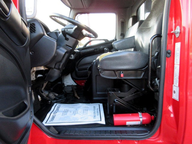 2016 Hino 338 26' FLAT BED