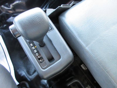 2016 Hino 338 26' FLAT BED