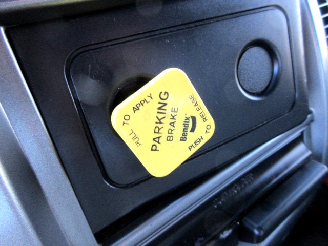 2016 Hino 338 26' FLAT BED