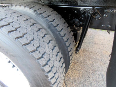 2016 Hino 338 26' FLAT BED