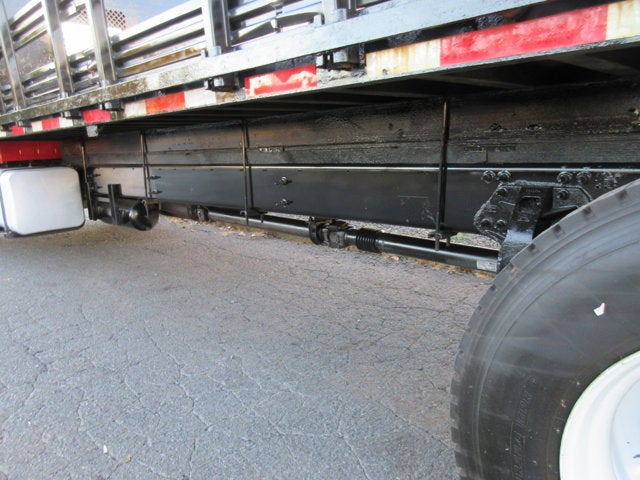 2016 Hino 338 26' FLAT BED