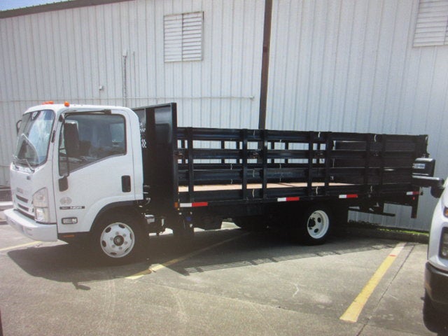 2019 ISUZU NQR 22' STAKE BED,DIESEL Base