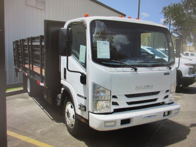 2019 ISUZU NQR 22' STAKE BED,DIESEL Base
