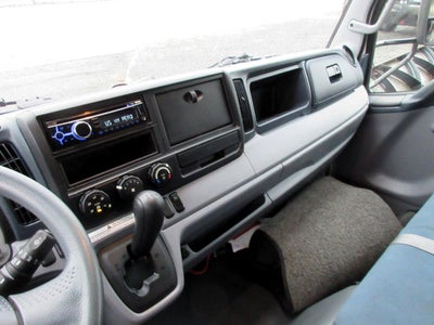 2017 Mitsubishi Fuso FE180 SWITCH N GO, HOOK LIFT