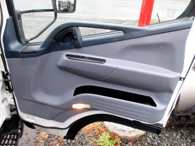 2017 Mitsubishi Fuso FE180 SWITCH N GO, HOOK LIFT