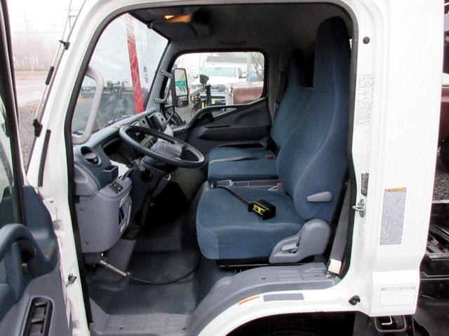 2017 Mitsubishi Fuso FE180 SWITCH N GO, HOOK LIFT