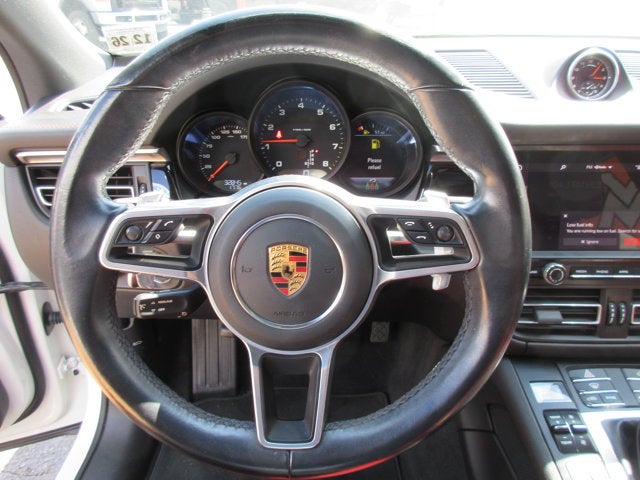 2021 Porsche Macan AWD